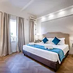 Konukevi Residenza D'epoca Poliziano