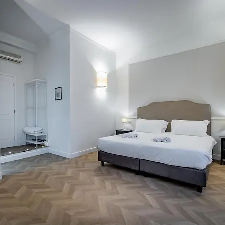 Residenza D'epoca Poliziano Florença
