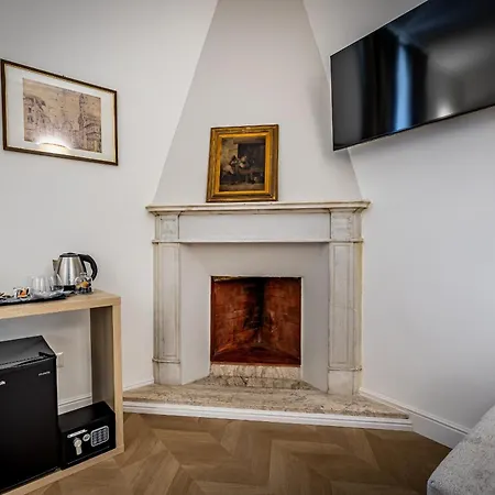 Residenza D'epoca Poliziano 4* Florença